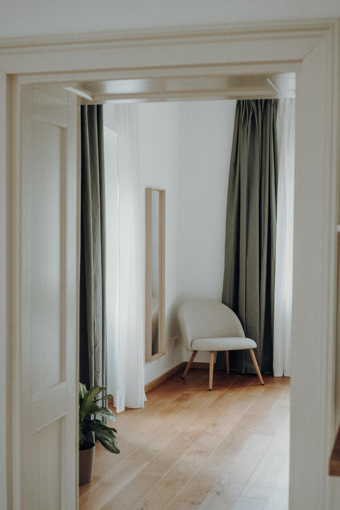 Weinstrassen Apartment Mit Zentrumsanbindung Neustadt an der Weinstraße 外观 照片